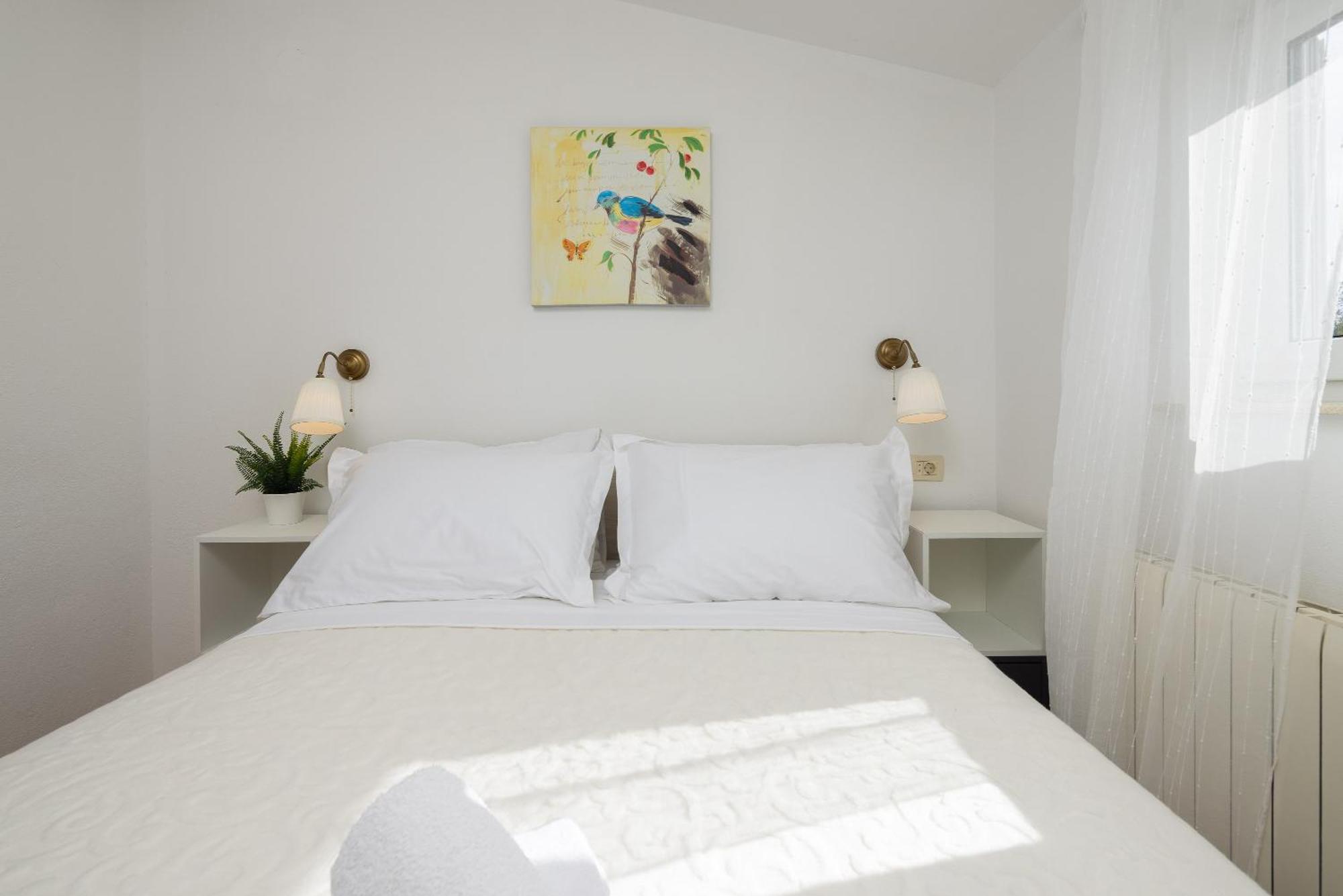 Holiday Residence Maja Katuni Luaran gambar